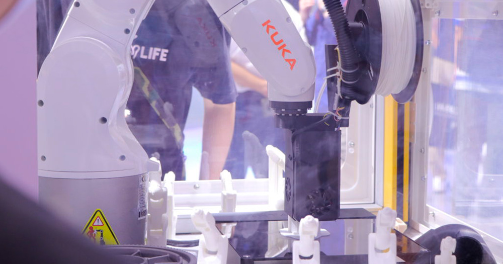 INTAMSYS and KUKA - innovative solutions for intelligent flexible production